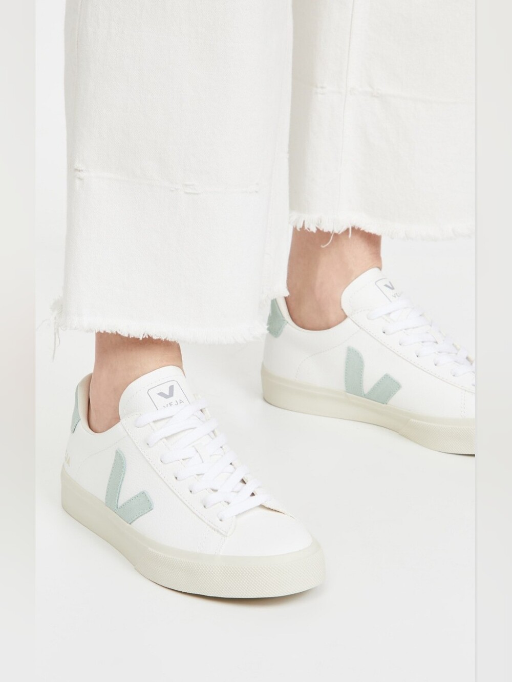 Veja Campo Leather Sneakers in Extra White-Matcha. Size 6